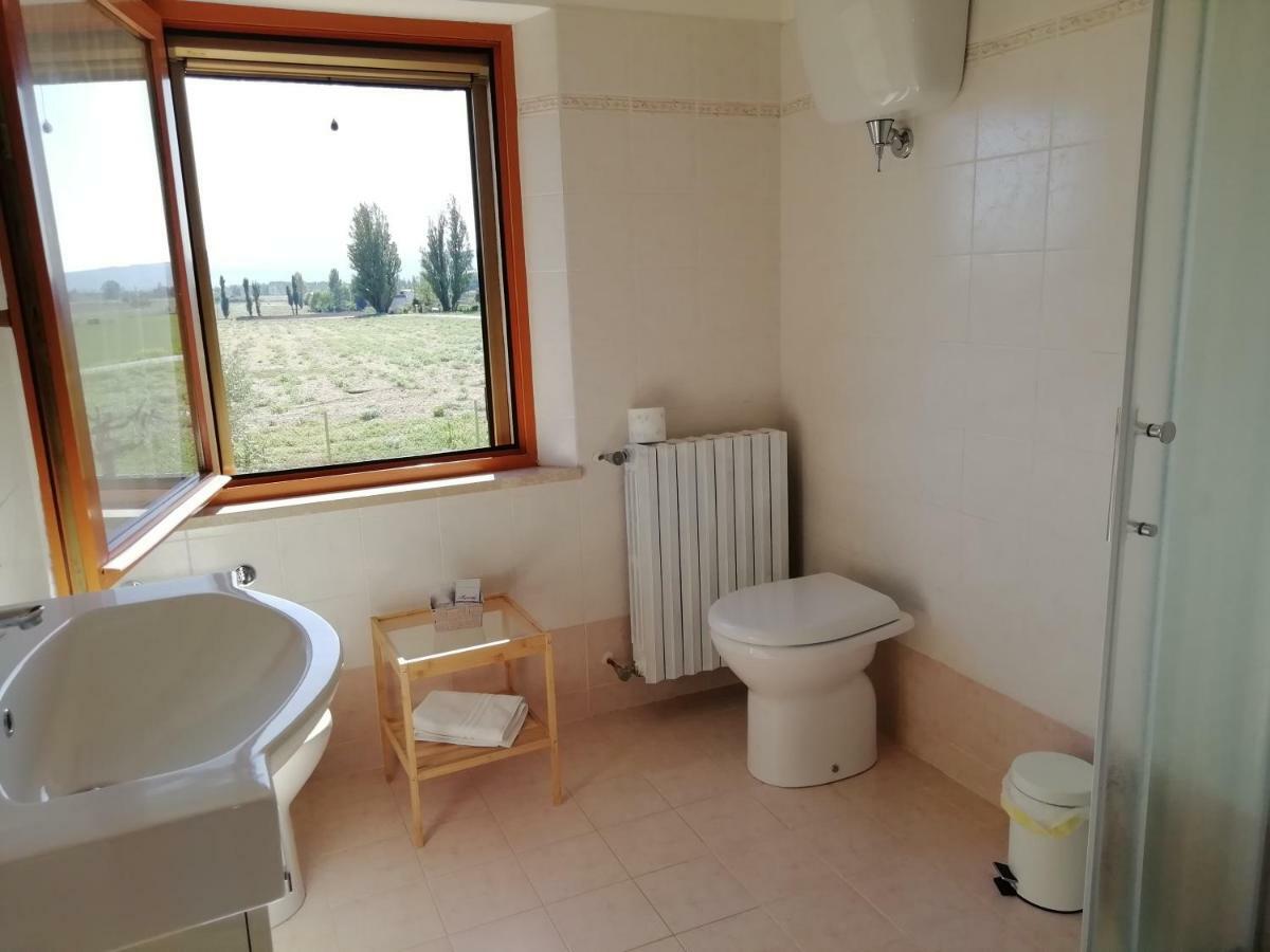 La Lanterna Di Lanfo Apartment Assisi Bagian luar foto