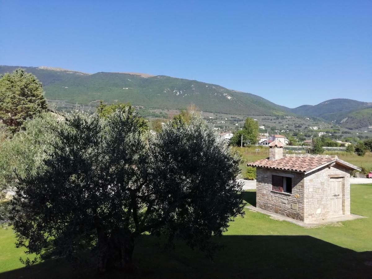 La Lanterna Di Lanfo Apartment Assisi Bagian luar foto