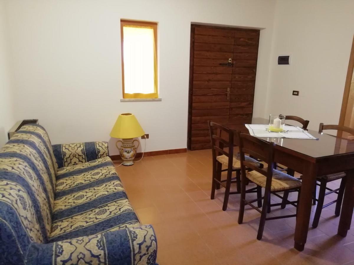 La Lanterna Di Lanfo Apartment Assisi Bagian luar foto
