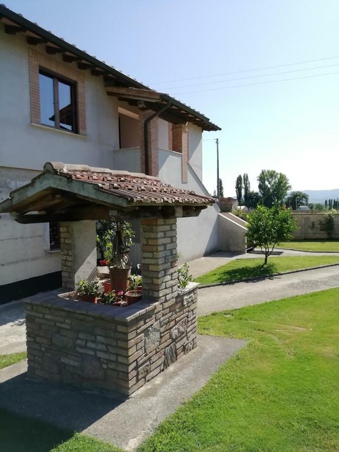 La Lanterna Di Lanfo Apartment Assisi Bagian luar foto