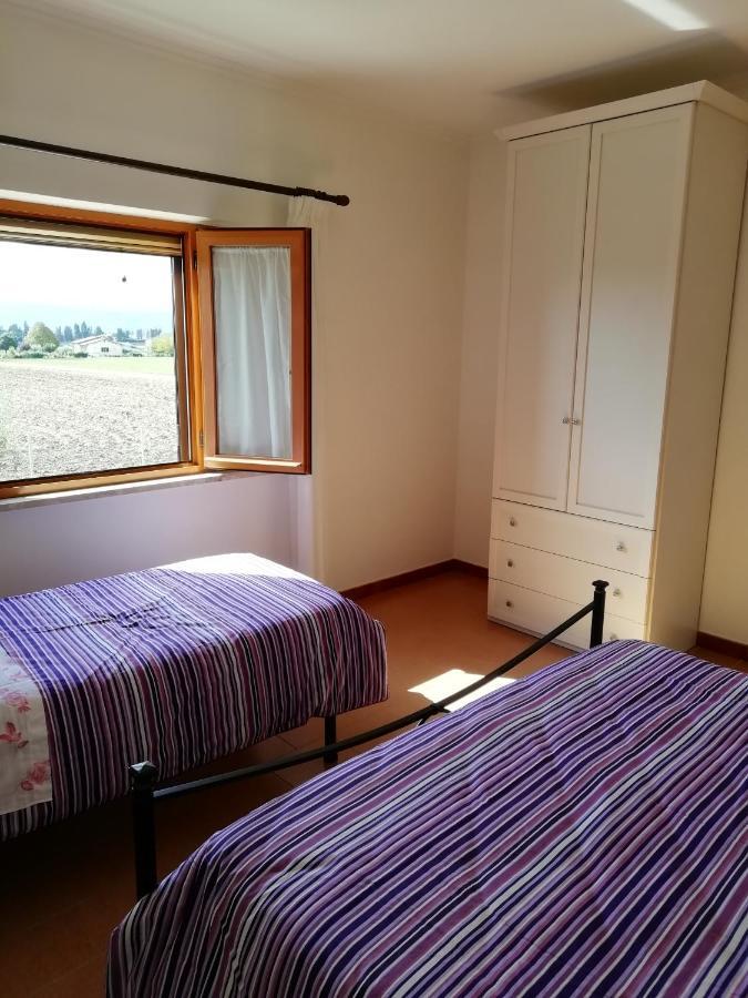 La Lanterna Di Lanfo Apartment Assisi Bagian luar foto
